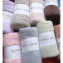 Khăn Tắm Hàn Quốc Size Lớn Lông Cừu 70x140cm Cho Bé, Dày 300Gram Siêu Thấm Hút, Nhanh Khô Cao cấp Hàn Quốc