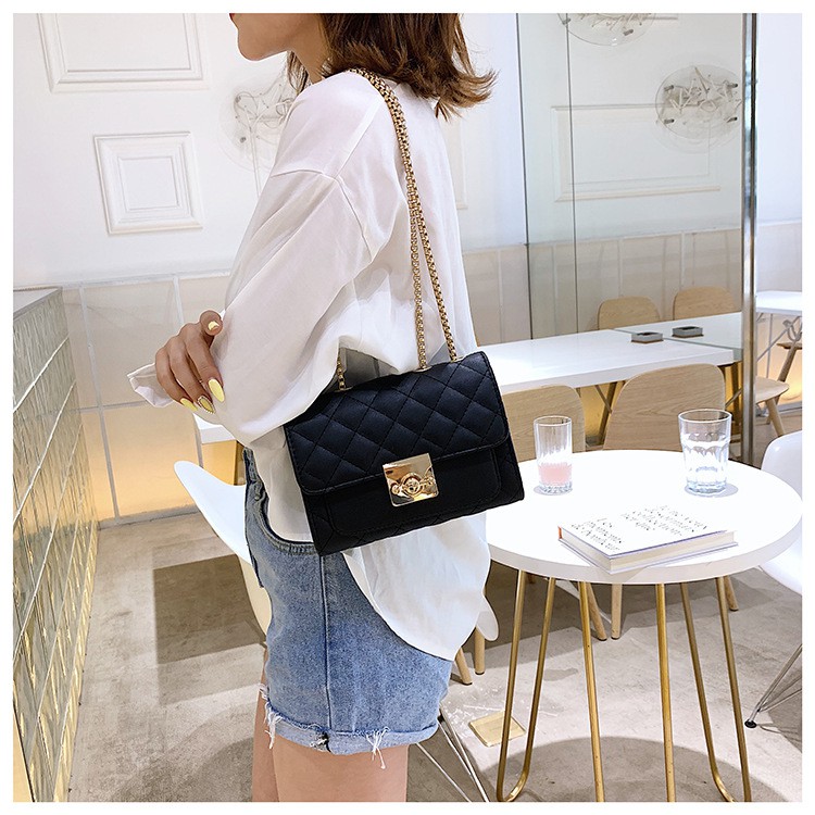 TÚI XÁCH NỮ ĐEO CHÉO VAI CỰC KỲ TRẺ TRUNG CÁ TÍNH CỰC HOT - TXKT | BigBuy360 - bigbuy360.vn