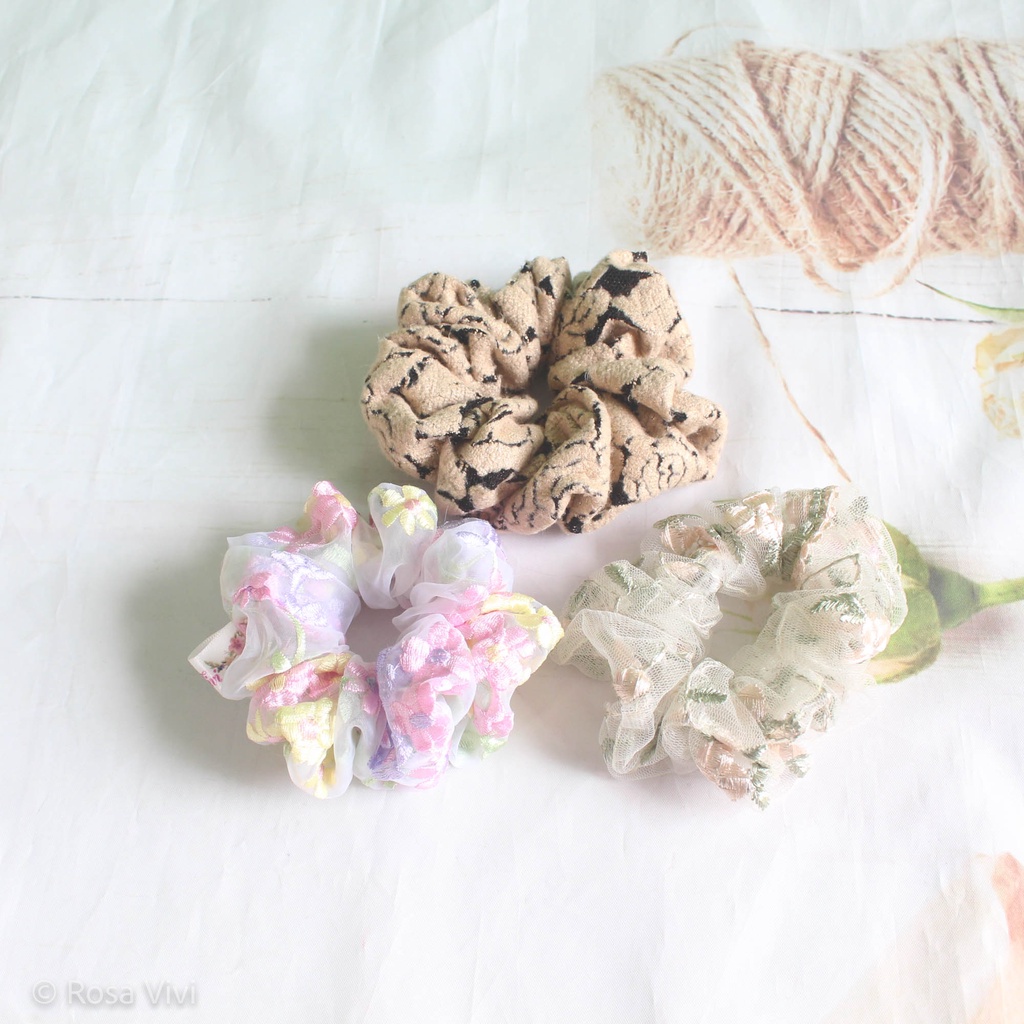 Cột tóc scrunchie Rosa Vivi bọc vải phồng đàn hồi co giãn nhiều màu sắc và họa tiết