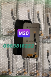 Man hinh samsung M20