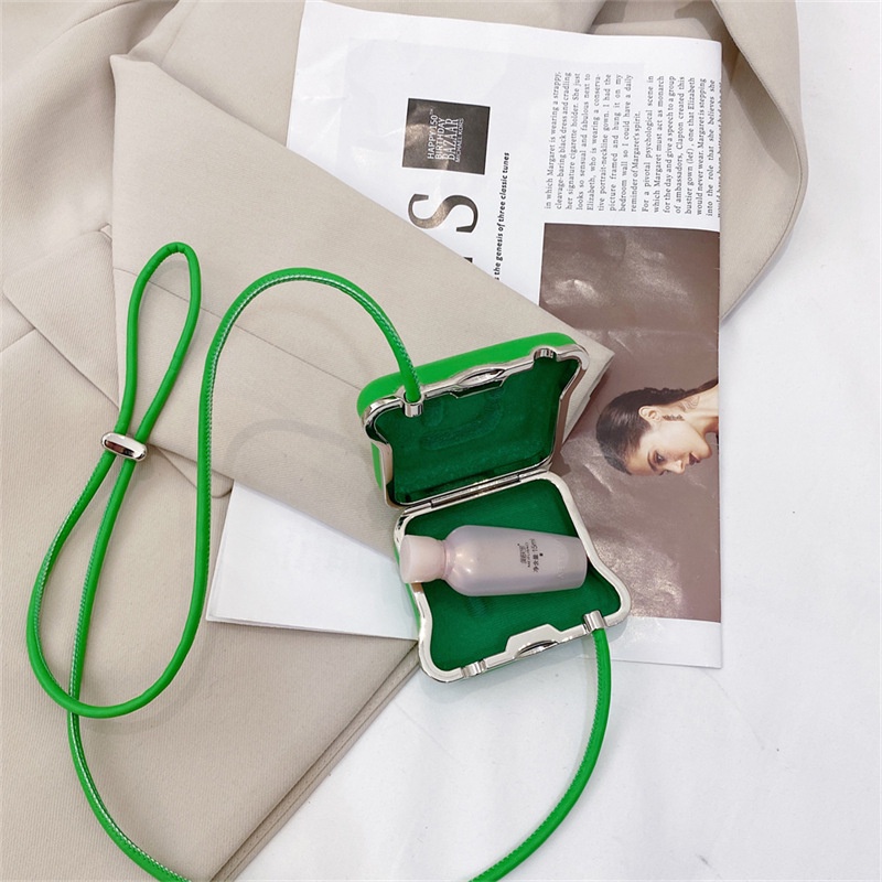 Túi Đeo Chéo Đựng Son Môi Mini Thiết Kế Thời Thượng niche Hợp Thời Trang Mới