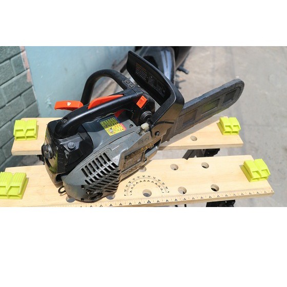 Cưa xích xăng 2 thì Ozito lam 305mm PCS-305A