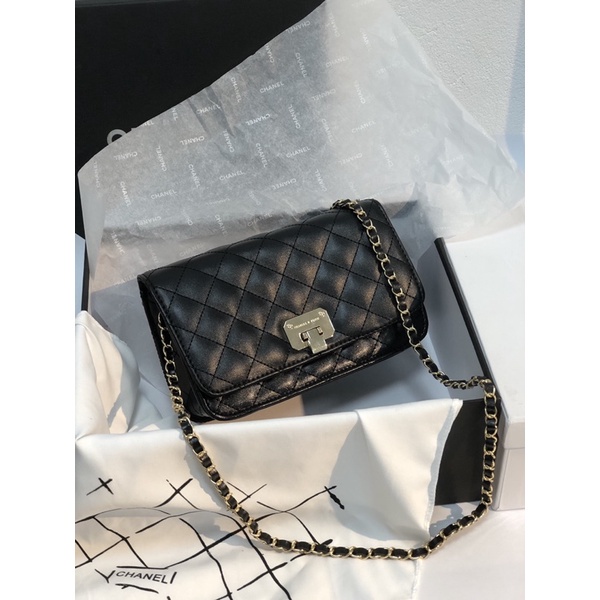 Túi Xách Nữ Đeo Chéo CNK Mini Size 20cm Ô Trám WD522