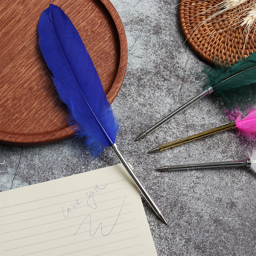 1 Bút Lông Vũ Trang Trí Tiệc Cưới / Giáng Sinh