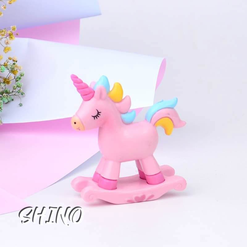 Đồ chơi hình Unicorn nhựa hồng trang trí bánh