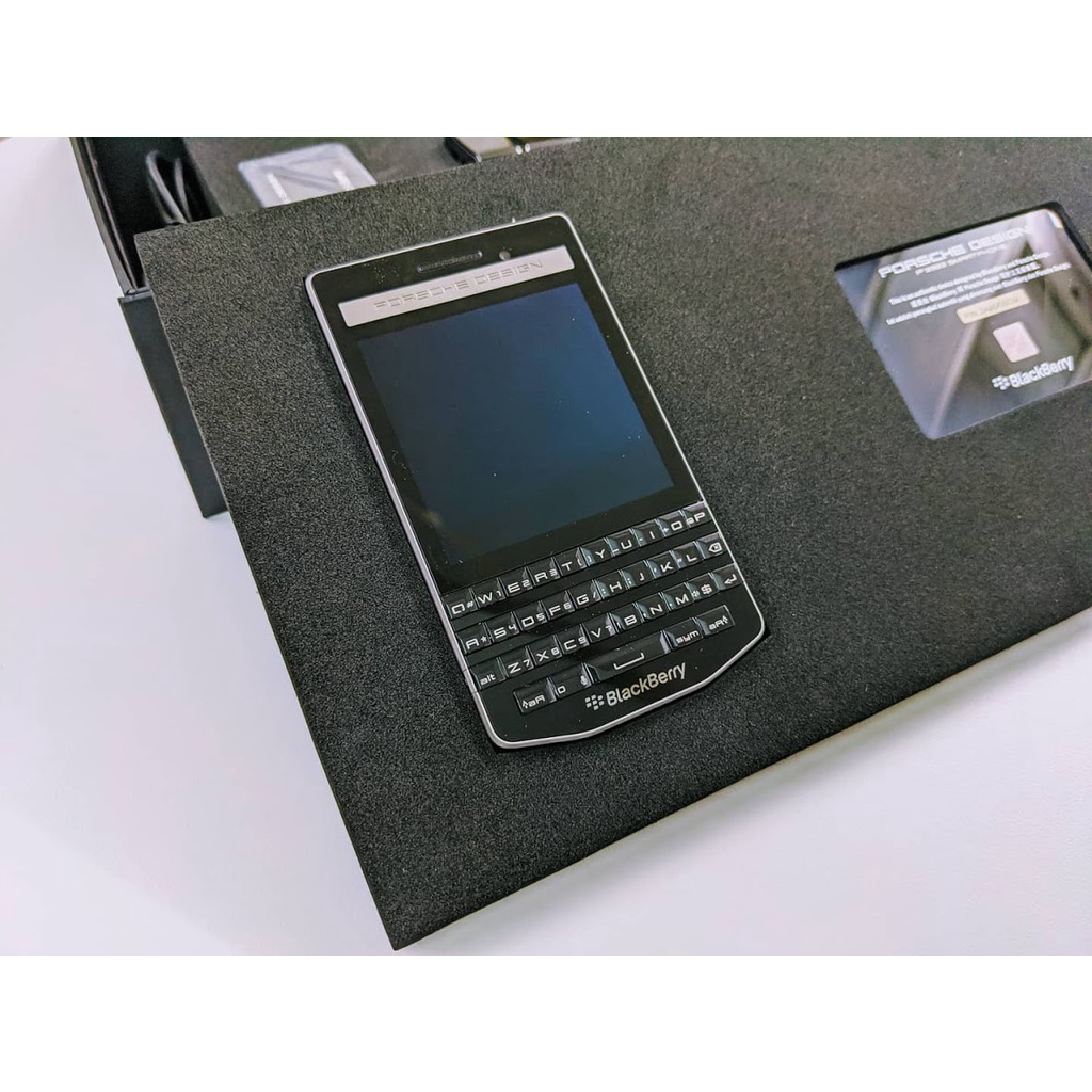 Điện thoại BlackBerry Porsche Design 9983 - New Fullbox