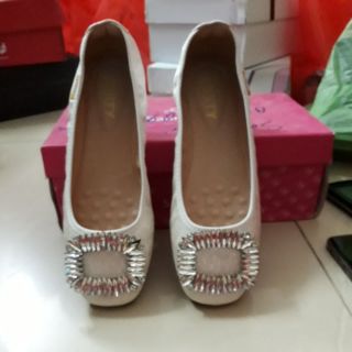 Combo 1 giày búp bê 1 giày thể thao