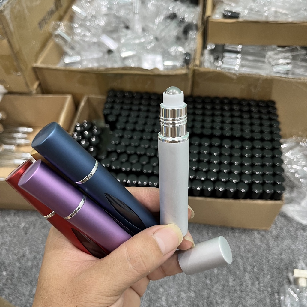 Chai=Lọ đựng Nước Hoa Vỏ Nhôm Dạng Bi Lăn Dung Tích 10ML