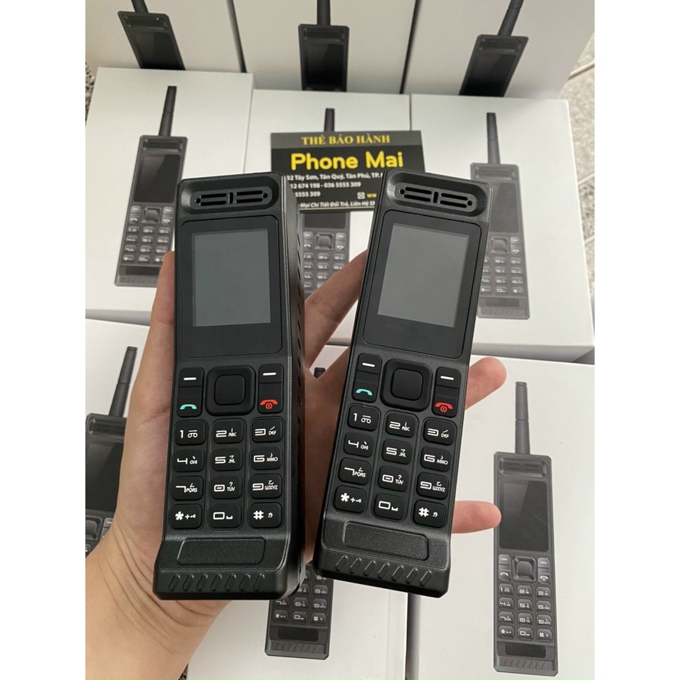 Điện Thoại 4 Sim Pin Khủng Retro Telephone W2 Sạc cho Smartphone giả giọng nói