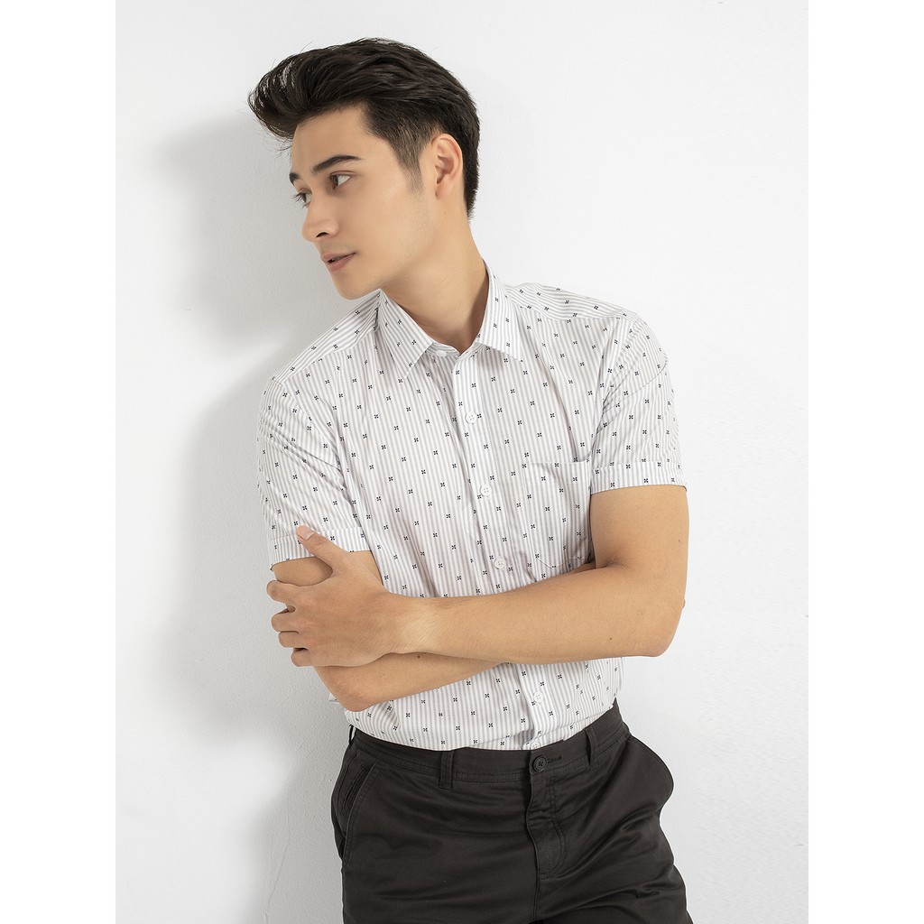 Áo sơ mi nam ngắn tay ARISTINO dáng Regular fit suông nhẹ, tà bằng, chất liệu mềm mại, ít nhăn nhàu - ASS230S9