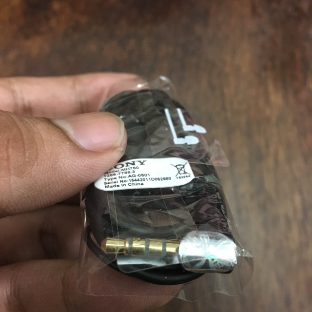 Tai nghe chính hãng Sony MH750