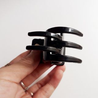 Combo 6 cái Kẹp tóc 5 răng chấm bi đen bóng (sale trầy)