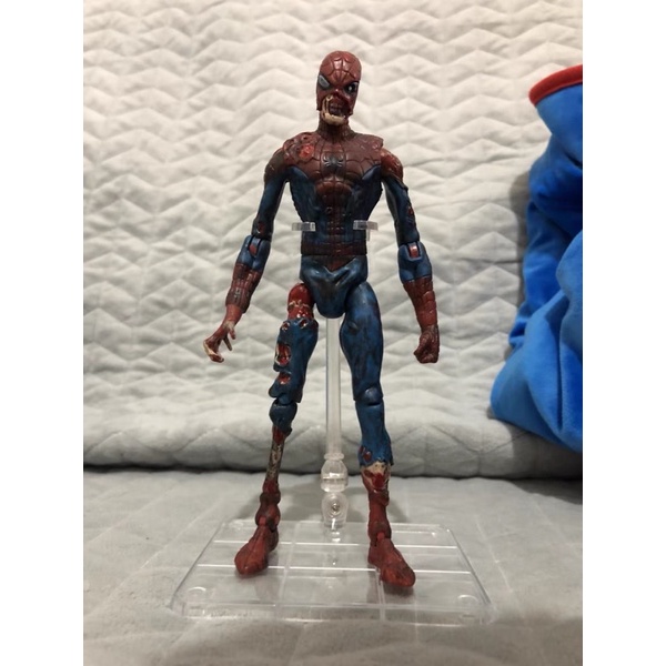 Mô hình Spider Man bản Zombie Marvel Select