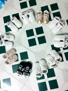 Giày tập đi adidas cho bé
