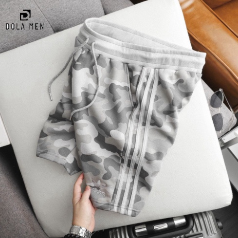 Quần Short Thun Nỉ Adidas Nam sọc ba lá