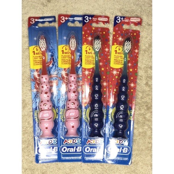 Bàn chải đánh răng oral b trẻ em CANADA