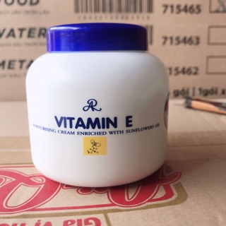 Kem Dưỡng Da Aron Vitamin E Thái Lan 200g
