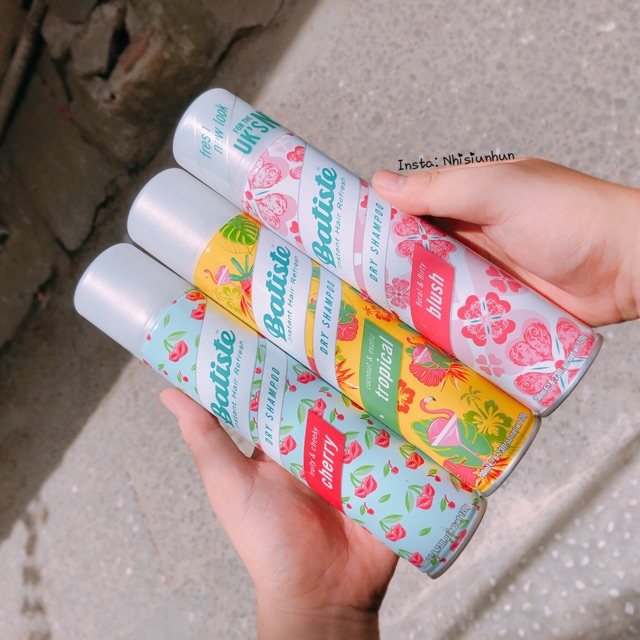 Dầu Gội Khô Batiste Dry Shampoo