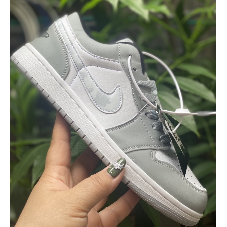 Bản TRUNG - Tặng hộp, bill và tất - Giày thể thao sneakers nam nữ JD1 xám cổ cao, size 36 đến 44.    .