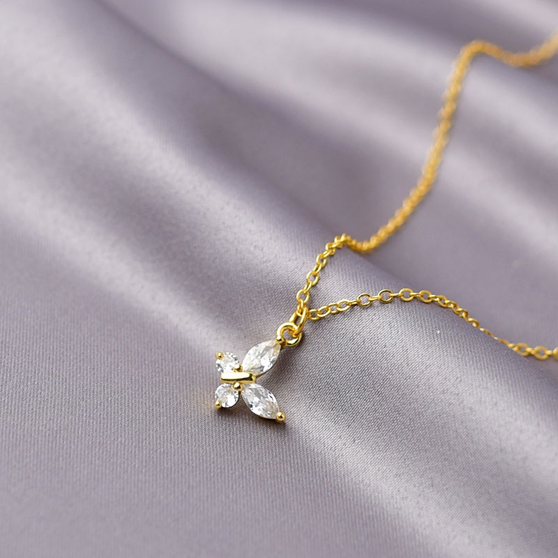 XiaoboACC Dây Chuyền Khối Zircon Họa Tiết Bướm / Vương Miện / Trái Tim / Rỗng Thời Trang Hàn Quốc Dễ Thương