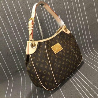 LOUIS VUITTON CAO CẤP
