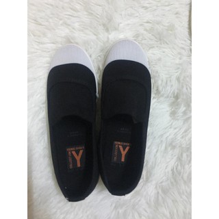 Giay Slipon chữ Y