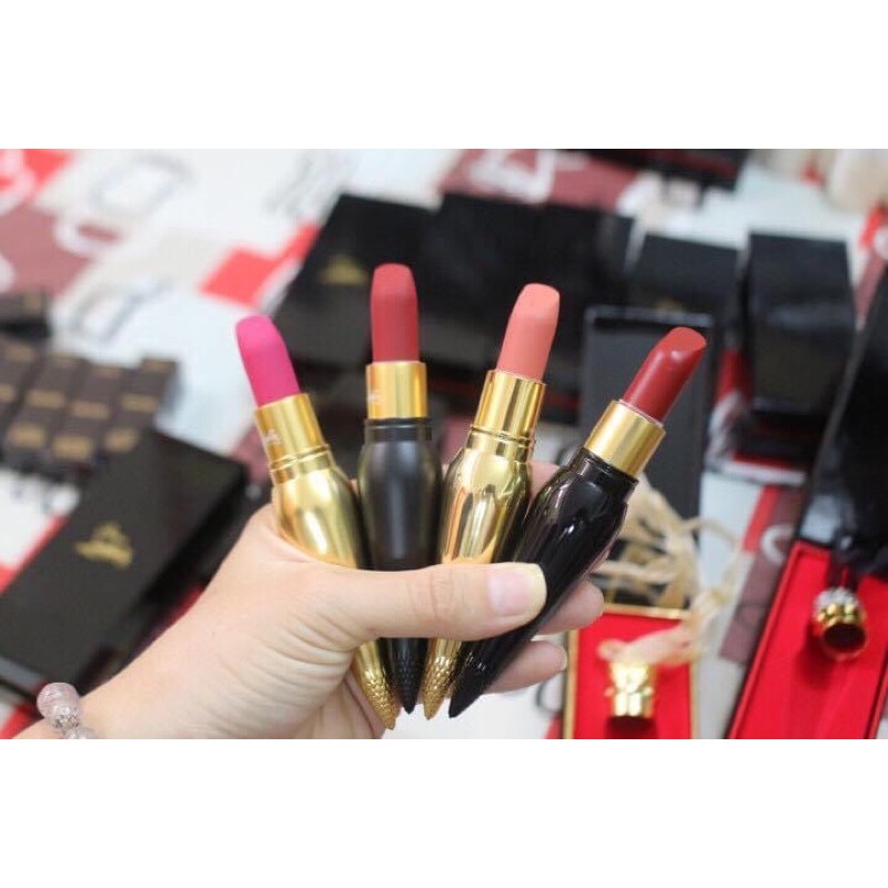 Son Christian Louboutin Màu : 001M, 002M, 003M, 004M, 005M, 006M, 100M, 502M, 505M, 600M