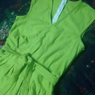 Đầm Linen vạt chéo