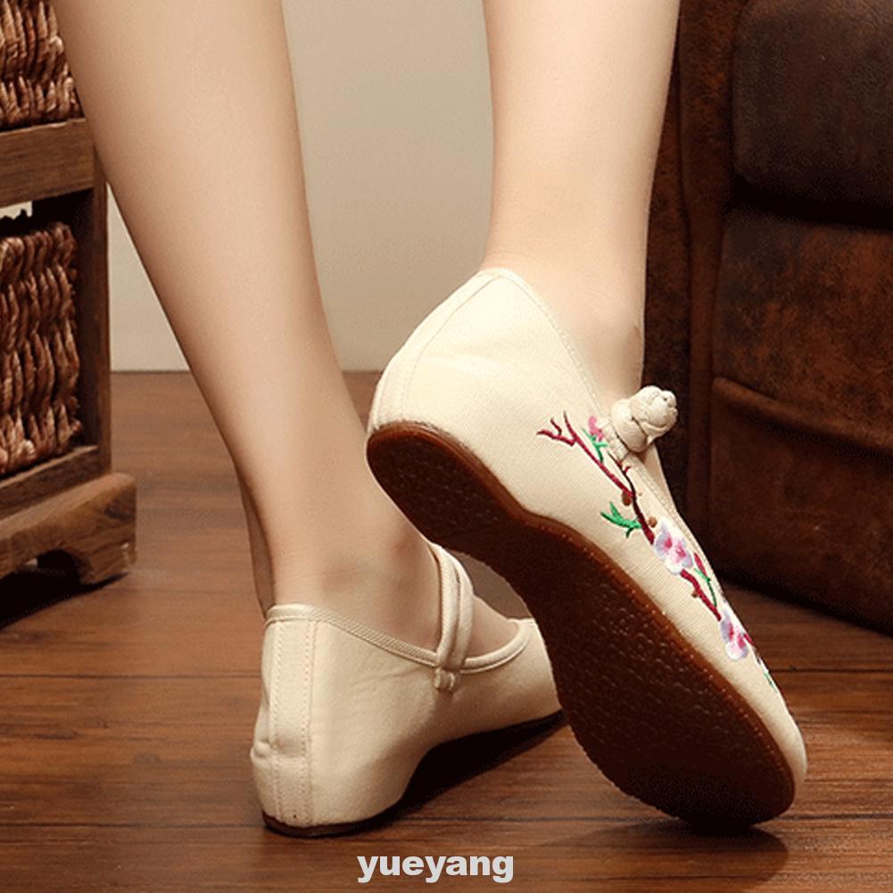 Giày Vải Thêu Hoa Phong Cách Trung Hoa | BigBuy360 - bigbuy360.vn