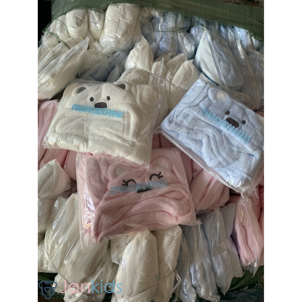 Chăn ủ sơ sinh hình gấu có mũ/ khăn choàng ủ minizon cho bé