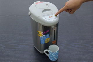 Bình thủy điện Comet CM 3217