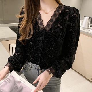 Áo sơ mi nữ vải ren màu đen cổ V dài tay xinh xắn