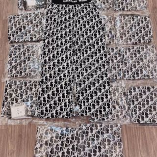 quần lụa thái ống rộng