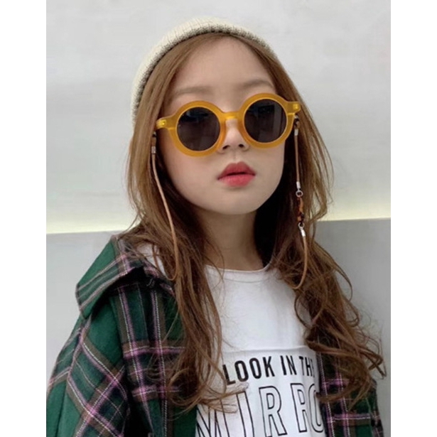 Kính mát gọng tròn cho bé trai và bé gái