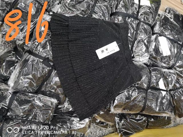 Chân váy nhũ 2 tầng hàng Quảng Châu | BigBuy360 - bigbuy360.vn