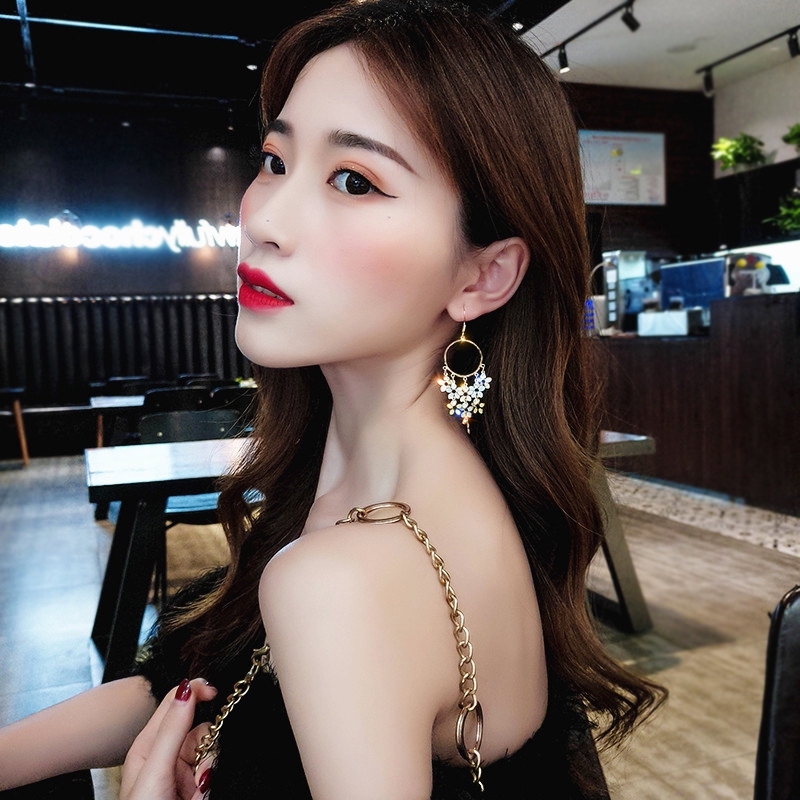 Bông Tai Dáng Dài Thời Trang Phong Cách Hàn Quốc 2020