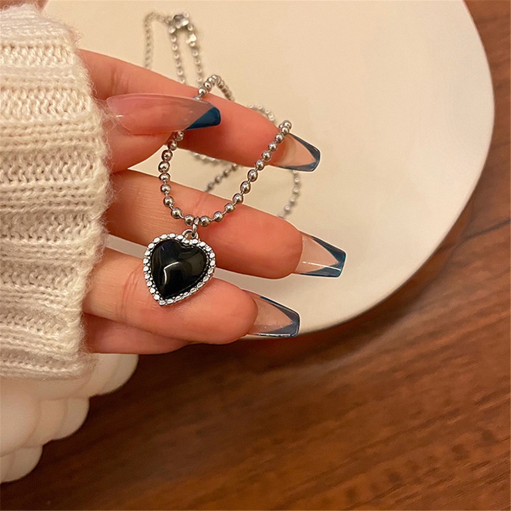 Đen Vòng Cổ Choker Mặt Trái Tim Thời Trang Cá Tính Cho Nữ