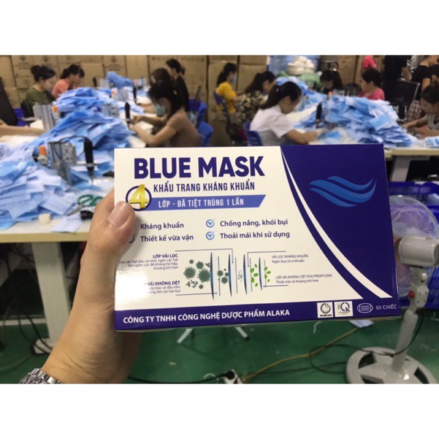 Khẩu trang y tế Blue Mask 4 lớp kháng khuẩn chống bụi mịn giọt bắn - Trung Đông pharmacy