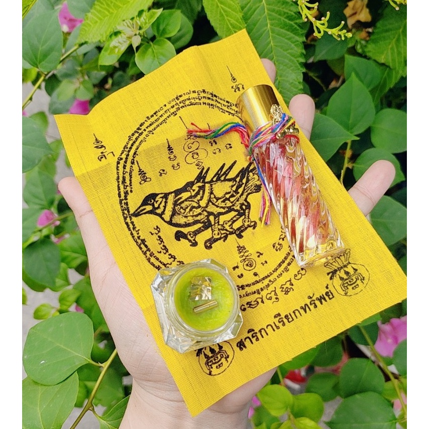 Nước hoa và sáp hồ ly thái lan