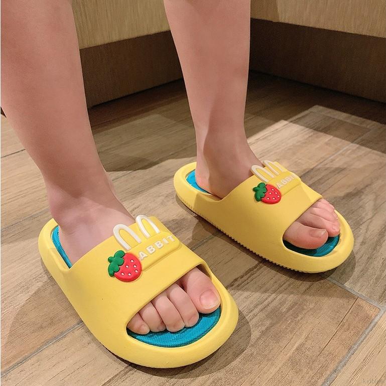 Dép đi trong nhà hình thỏ dễ thương thích hợp cho bé