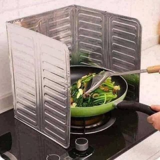 Miếng chắn dầu mỡ bếp gas