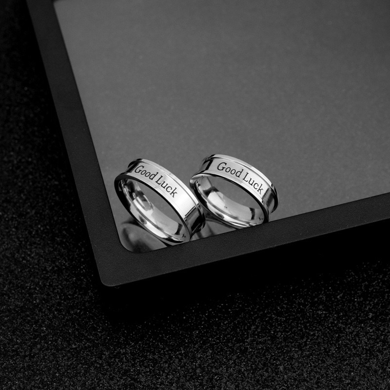 Nhẫn khắc chữ GOODLUCK may mắn kiểu dáng trơn thép titan không gỉ