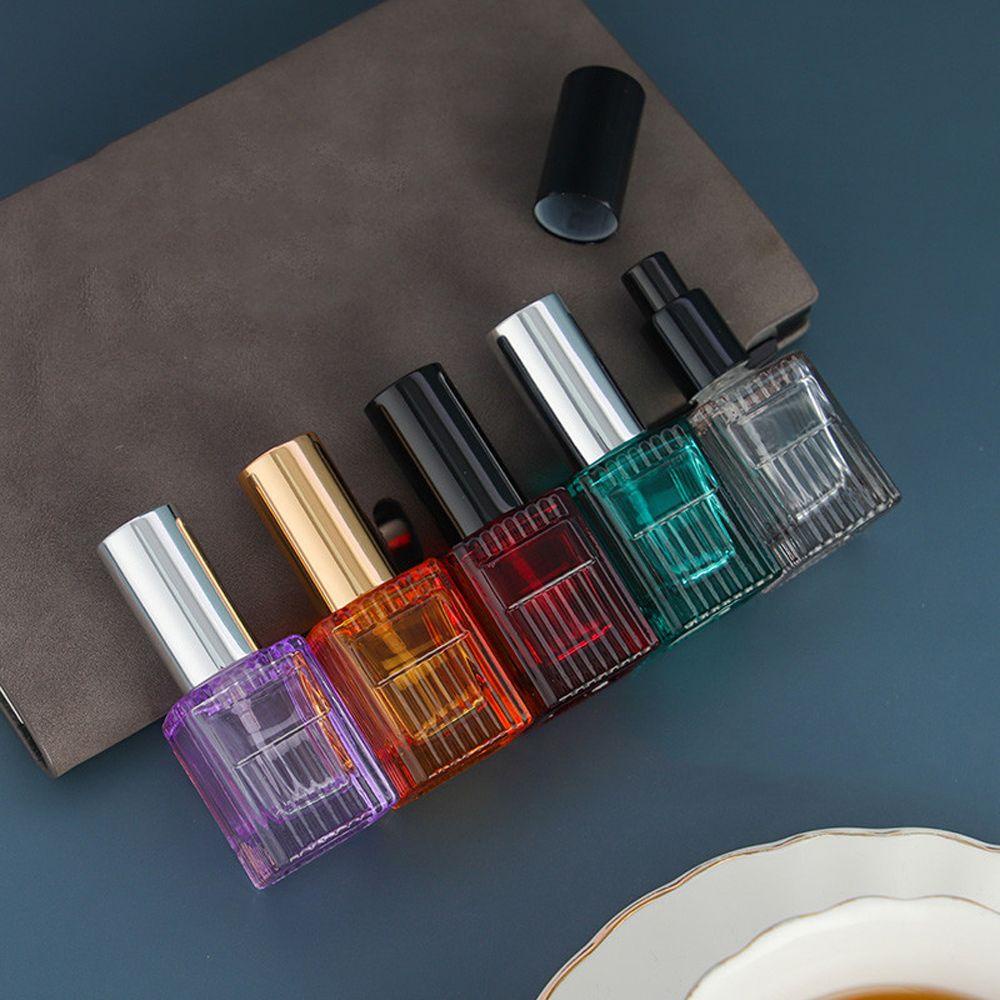 Bình Đựng Nước Hoa Dạng Xịt Bằng Thủy Tinh Màu Sắc Ngọt Ngào