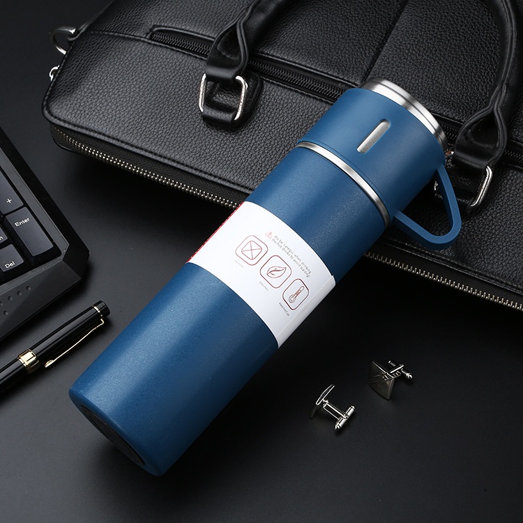 Bình giữ nhiệt, set bình nước giữ nhiệt cao cấp và sang trọng được làm từ inox cao cấp, bình nước có dung tích 700ml