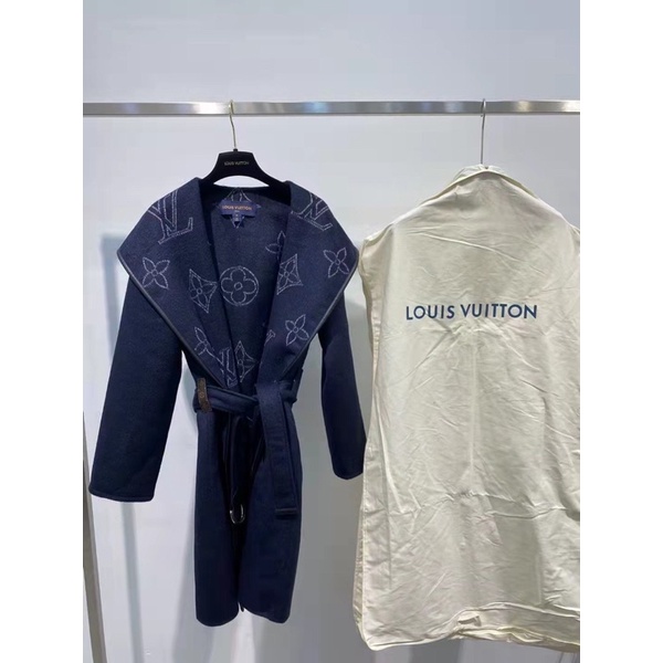 Áo khoác dạ dáng dài có mũ cho nữ thương hiệu Louis Vuitton LV cao cấp