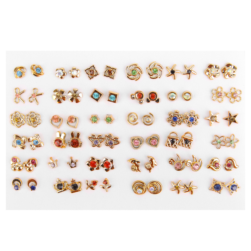 Set 36 / 18 đôi hoa tai thời trang nhiều mẫu mã cho nữ