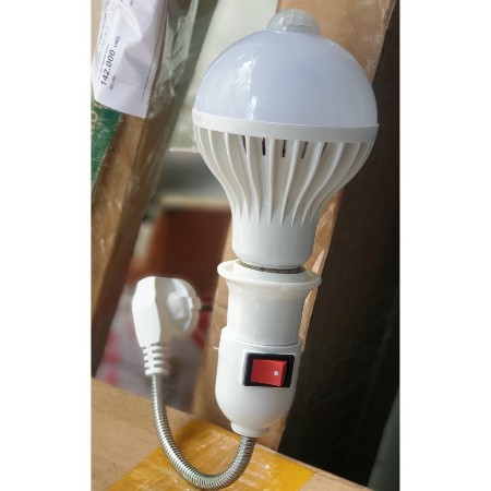 Đui đèn lò xo có công tắc