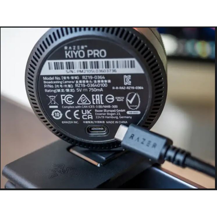[ GIÁ SỐC ] - [ HOT ] - [ RẺ VÔ ĐỊCH ] - Webcam Razer Kiyo Pro - Chính Hãng Việt Nam - Mới 100% | BigBuy360 - bigbuy360.vn