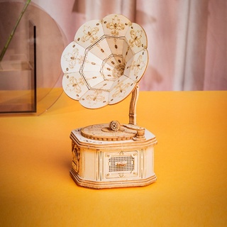 Mô hình gỗ 3D Lắp ráp Máy hát Robotime Gramophone TG408
