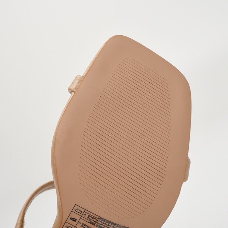 Guốc F21 sang chảnh